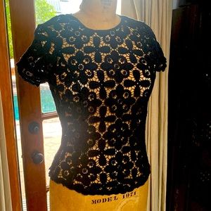 EXCLUSIVE label Fine Lace Embroidery Crewneck Blouse